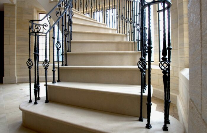 Silverbed Limestone Staircase 2560x1810